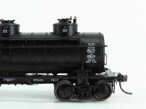 HO Scale Tangent #11515-08 GATX Leasing 6,000 Gallon 3 Dome Tank Car #1612