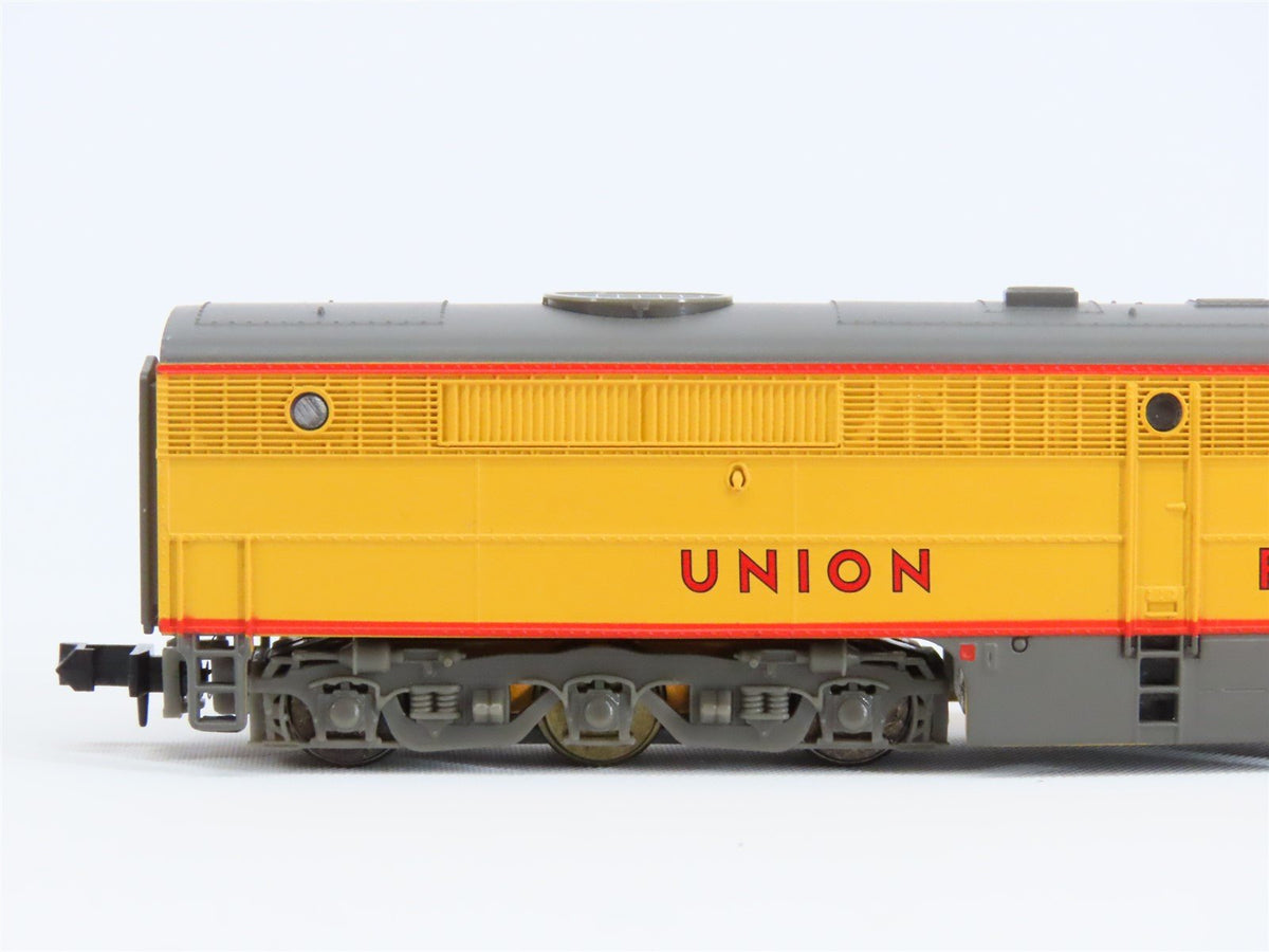 N Scale LifeLike 7085 UP Union Pacific Alco PB Diesel Locomotive #602B UNPOWERED