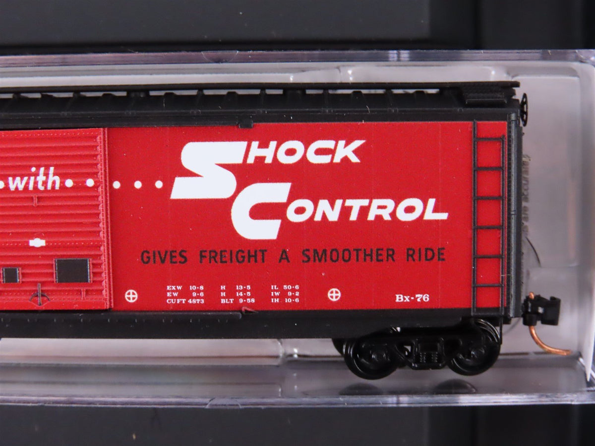 N Micro-Trains MTL 99300148 ATSF Santa Fe DF Shock Control 50&#39; Box Cars 4-Pack