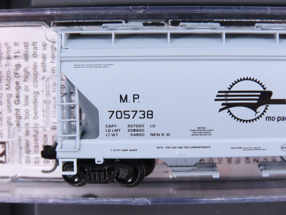 N Scale Micro-Trains MTL 99300170 MP Mo-Pac 2-Bay Covered Hoppers 4-Pack