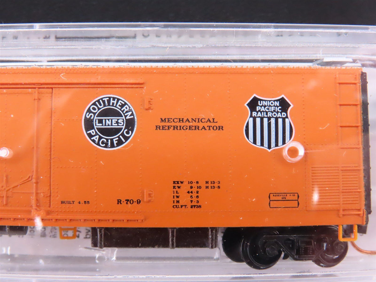 N Micro-Trains MTL 99300811 PFE Pacific Fruit Express 51&#39; Mech Reefers 8-Pack