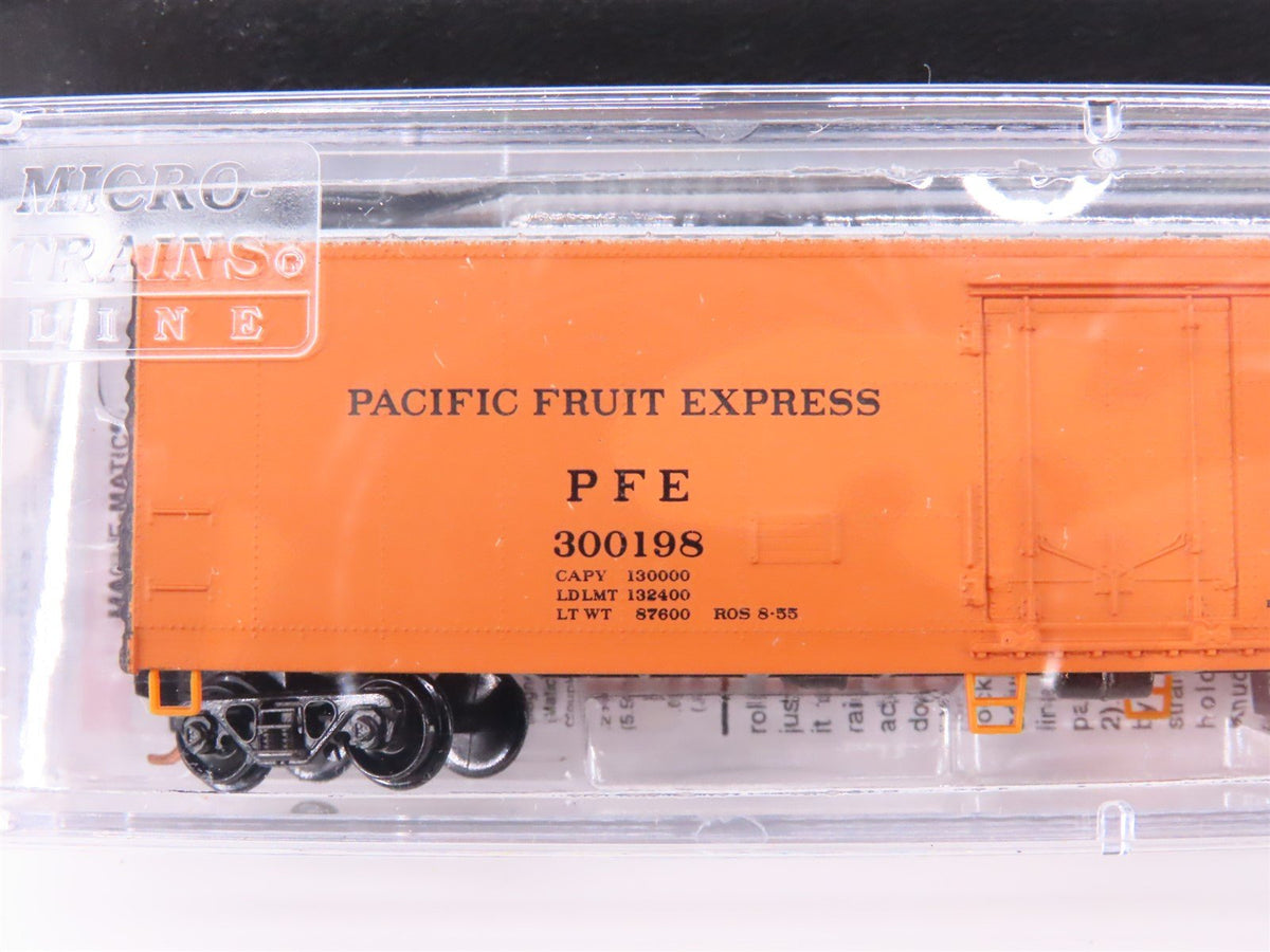 N Micro-Trains MTL 99300811 PFE Pacific Fruit Express 51&#39; Mech Reefers 8-Pack