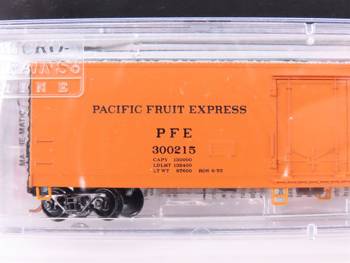 N Micro-Trains MTL 99300811 PFE Pacific Fruit Express 51&#39; Mech Reefers 8-Pack