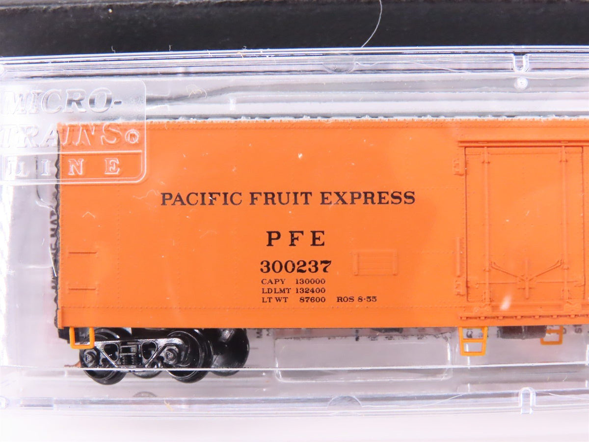 N Micro-Trains MTL 99300811 PFE Pacific Fruit Express 51&#39; Mech Reefers 8-Pack