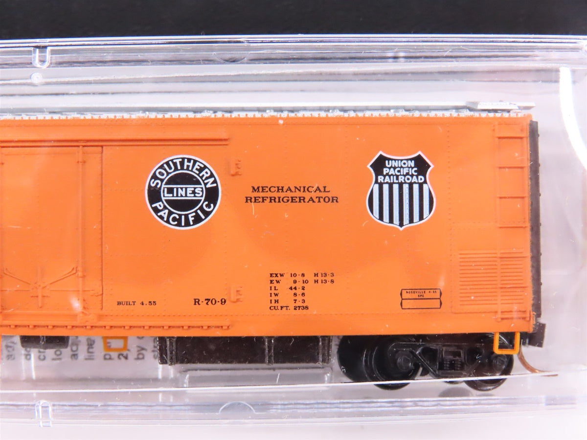 N Micro-Trains MTL 99300811 PFE Pacific Fruit Express 51&#39; Mech Reefers 8-Pack