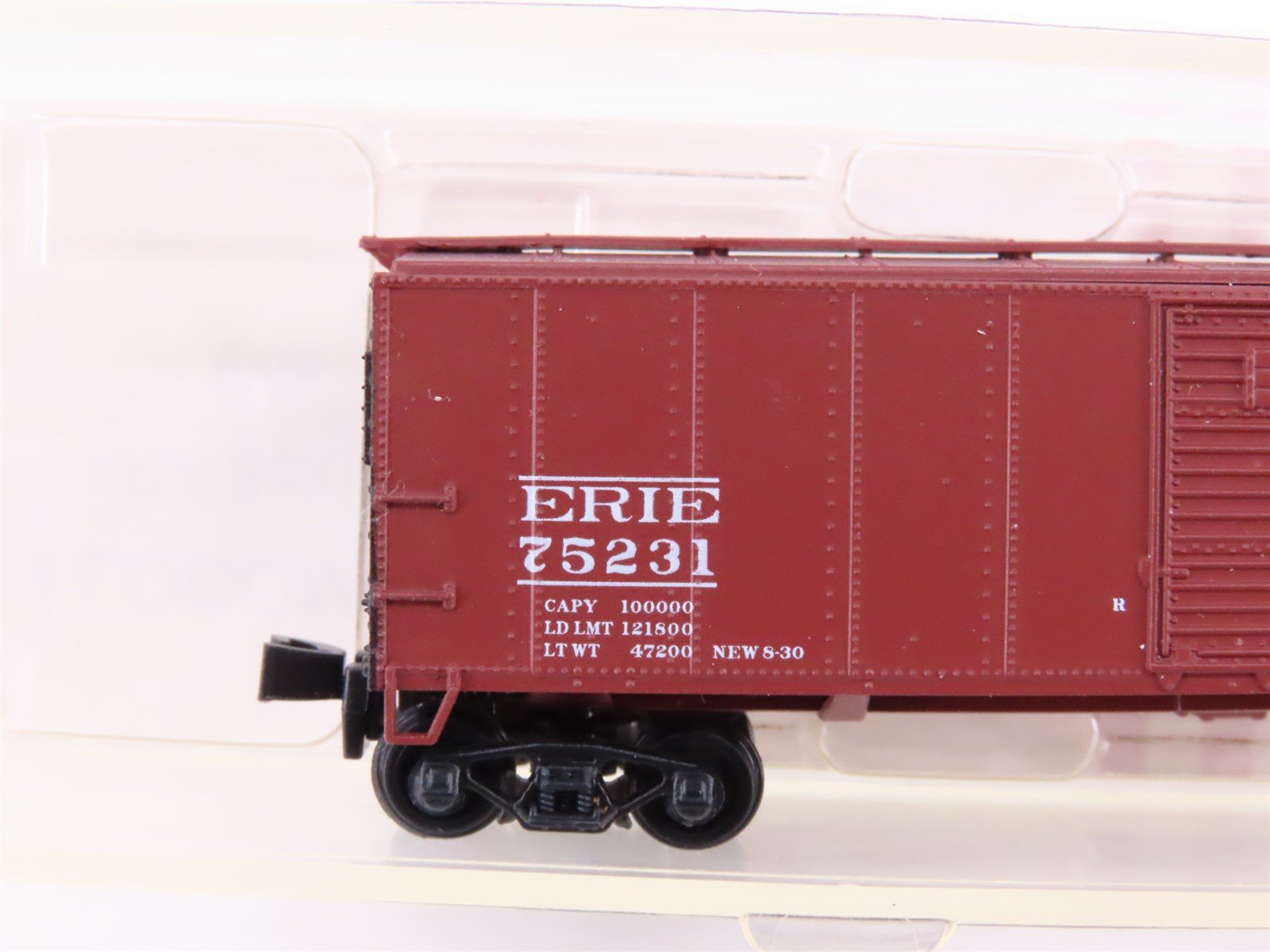 N Scale Red Caboose RN-170BLW-4 ERIE Railroad ARA 40' Box Car #75231