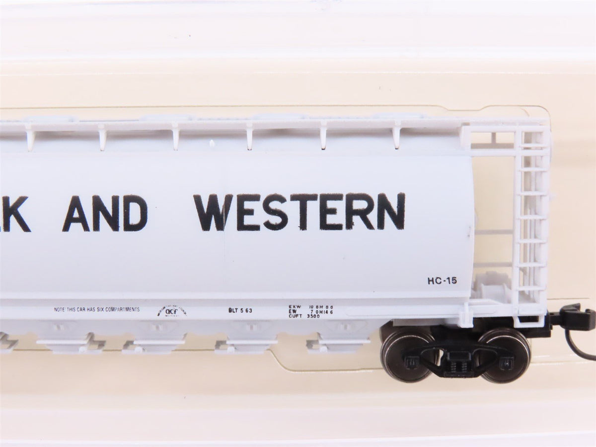 N Scale Bowser 37290 N&amp;W Norfolk &amp; Western ACF 6-Bay Cylindrical Hopper #432601