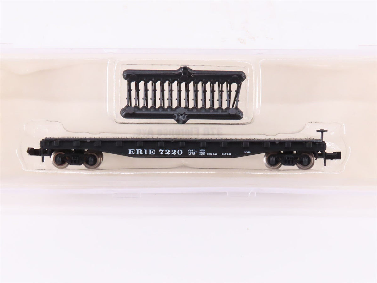 N Scale Atlas 3805 ERIE Railroad 50&#39; Flat Car #7220 w/ Stakes