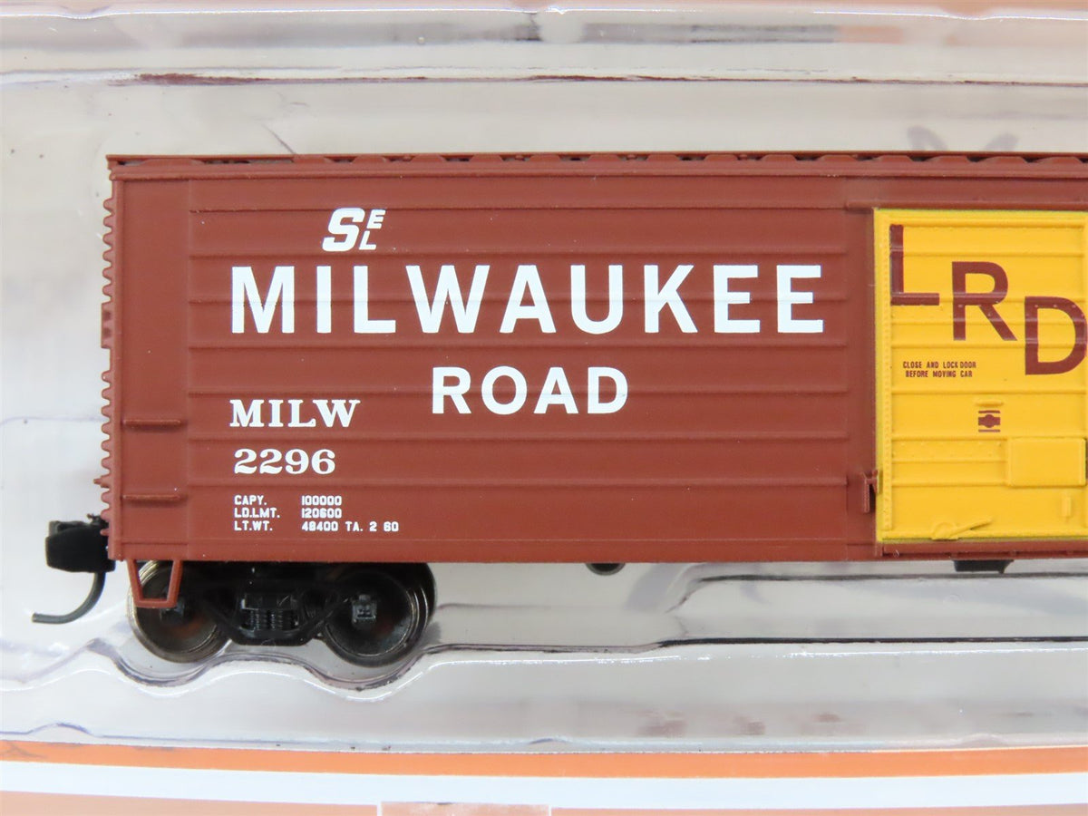 N Fox Valley FVM 90420 MILW Milwaukee Road &quot;LRD&quot; 50&#39; Rib-Side Box Car #2296