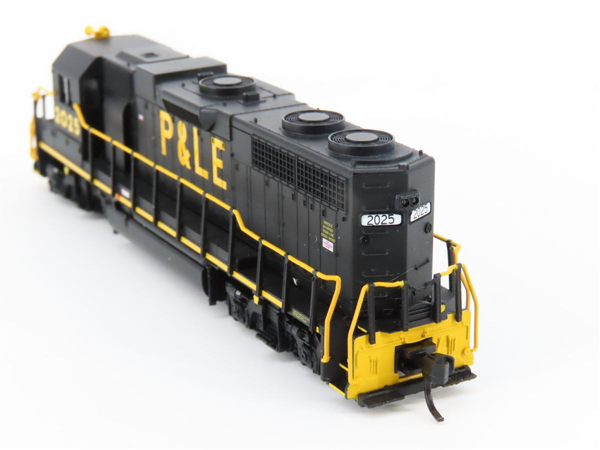 N Atlas 49847 P&amp;LE Pittsburgh &amp; Lake Erie EMD GP38 Diesel #2025 - DCC Ready