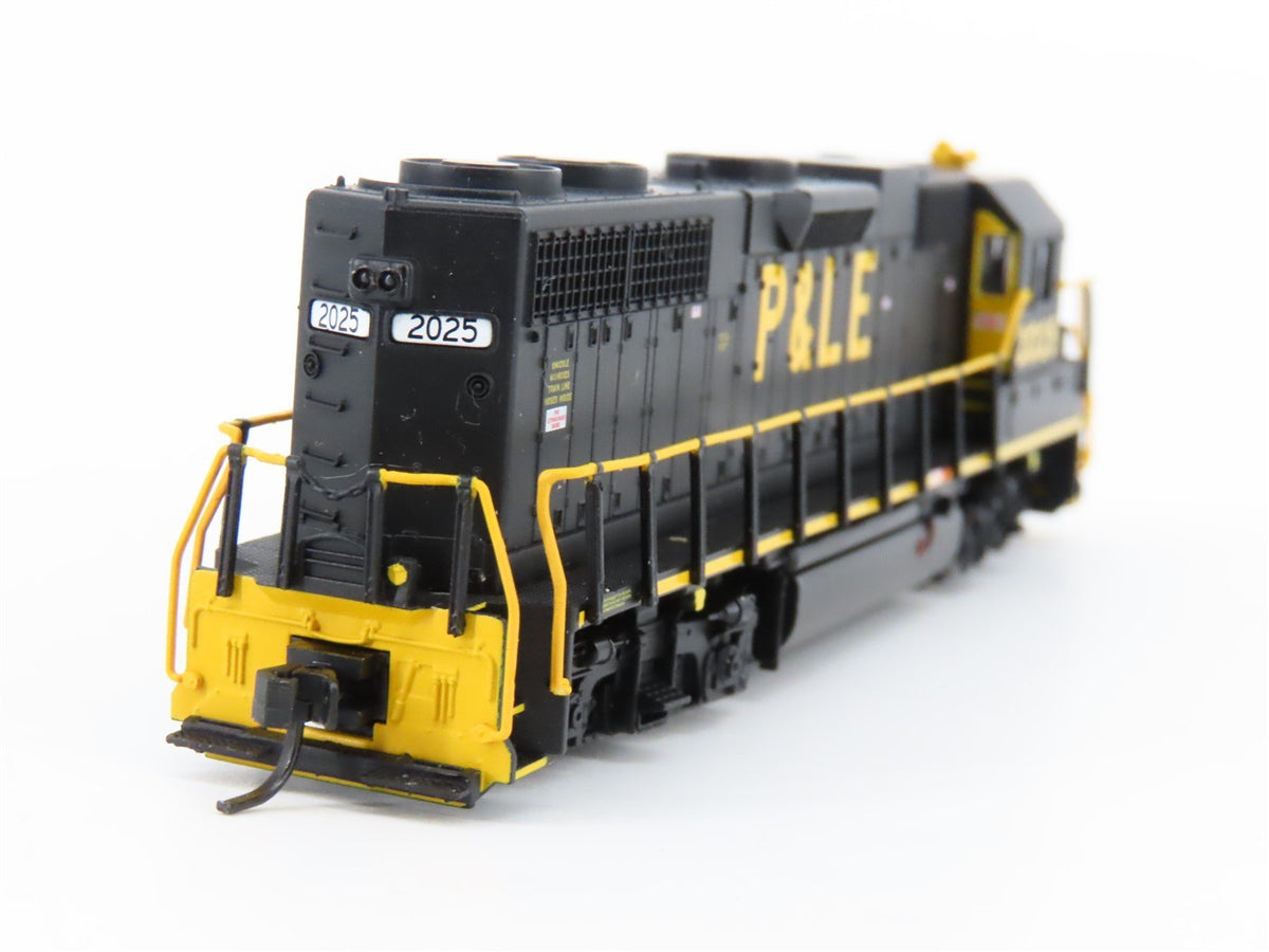 N Atlas 49847 P&amp;LE Pittsburgh &amp; Lake Erie EMD GP38 Diesel #2025 - DCC Ready