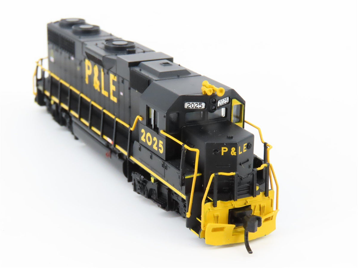 N Atlas 49847 P&amp;LE Pittsburgh &amp; Lake Erie EMD GP38 Diesel #2025 - DCC Ready