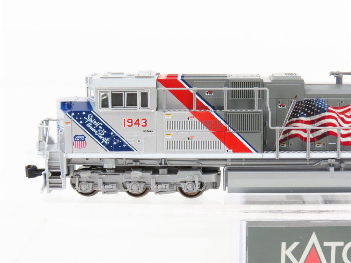 N Scale KATO 176-1943 UP &quot;The Spirit&quot; EMD SD70ACe Diesel #1943 - DCC Ready