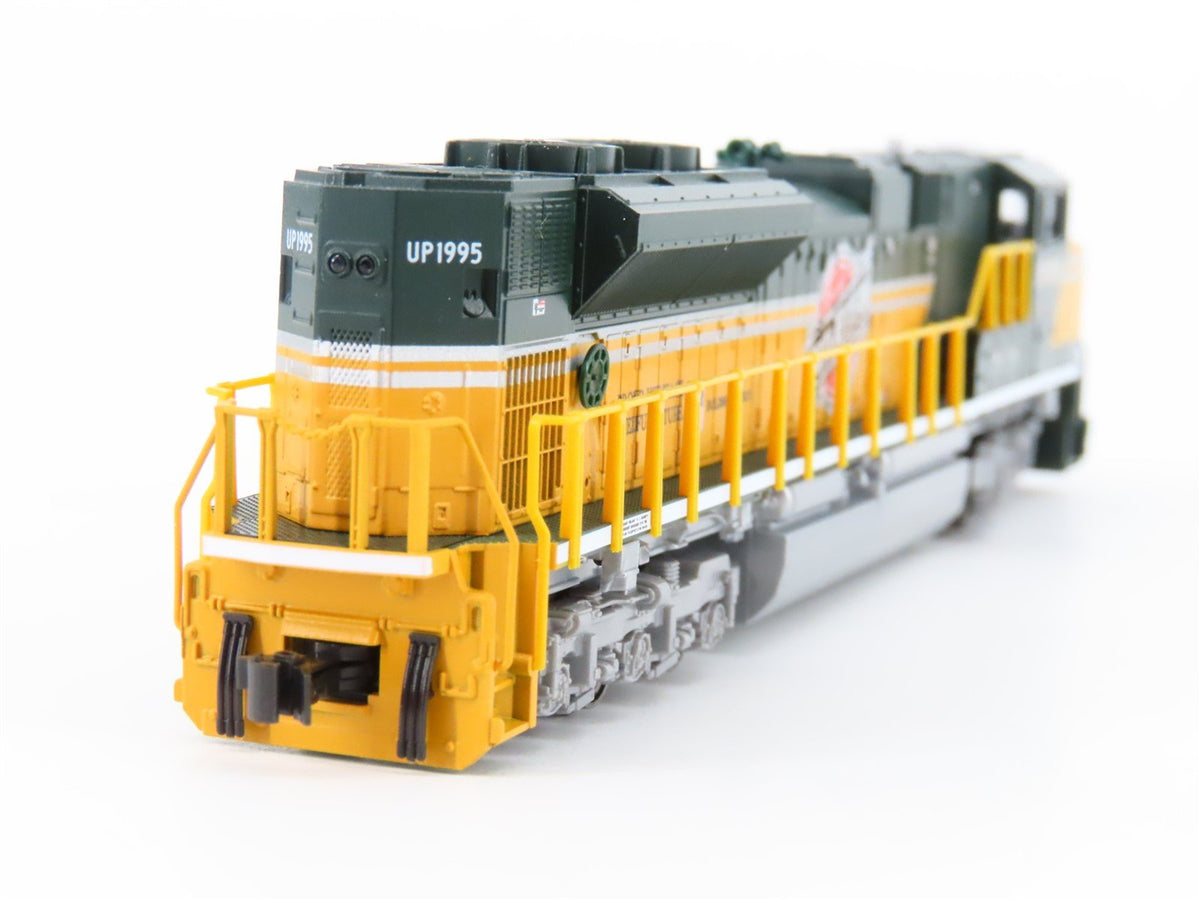 N Scale KATO 176-8407 UP &quot;CNW Heritage&quot; EMD SD70ACe Diesel #1995 - DCC Ready