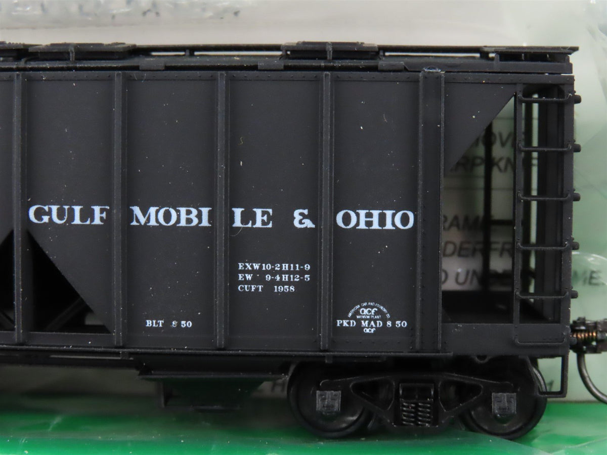 LOT of 10 HO Scale Bowser GM&amp;O/D&amp;H/CG/STLB&amp;M Railroad 2-Bay Covered Hoppers