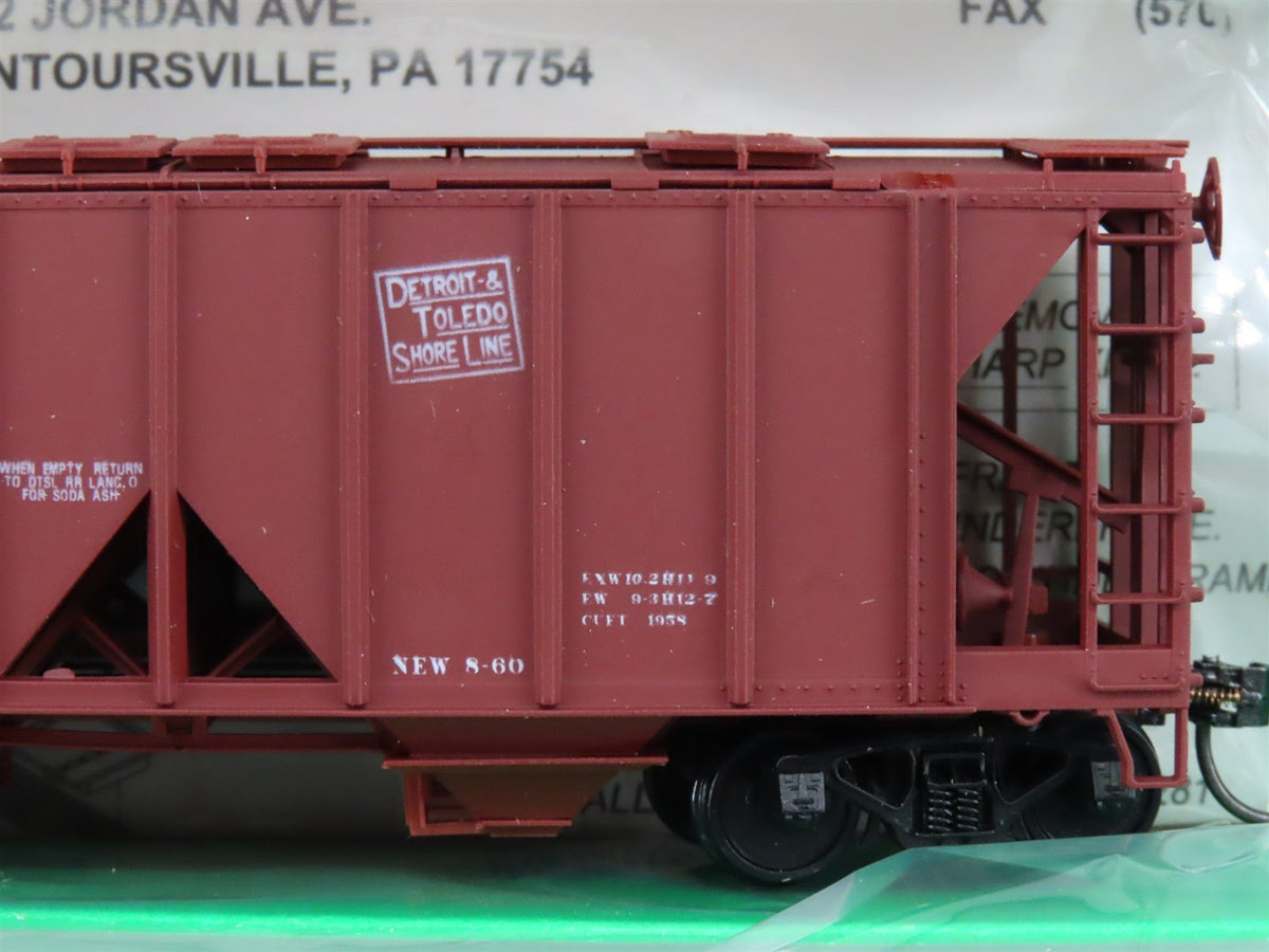 LOT of 11 HO Scale Bowser D&amp;TS &amp; DT&amp;I Railroad 2-Bay Covered Hoppers