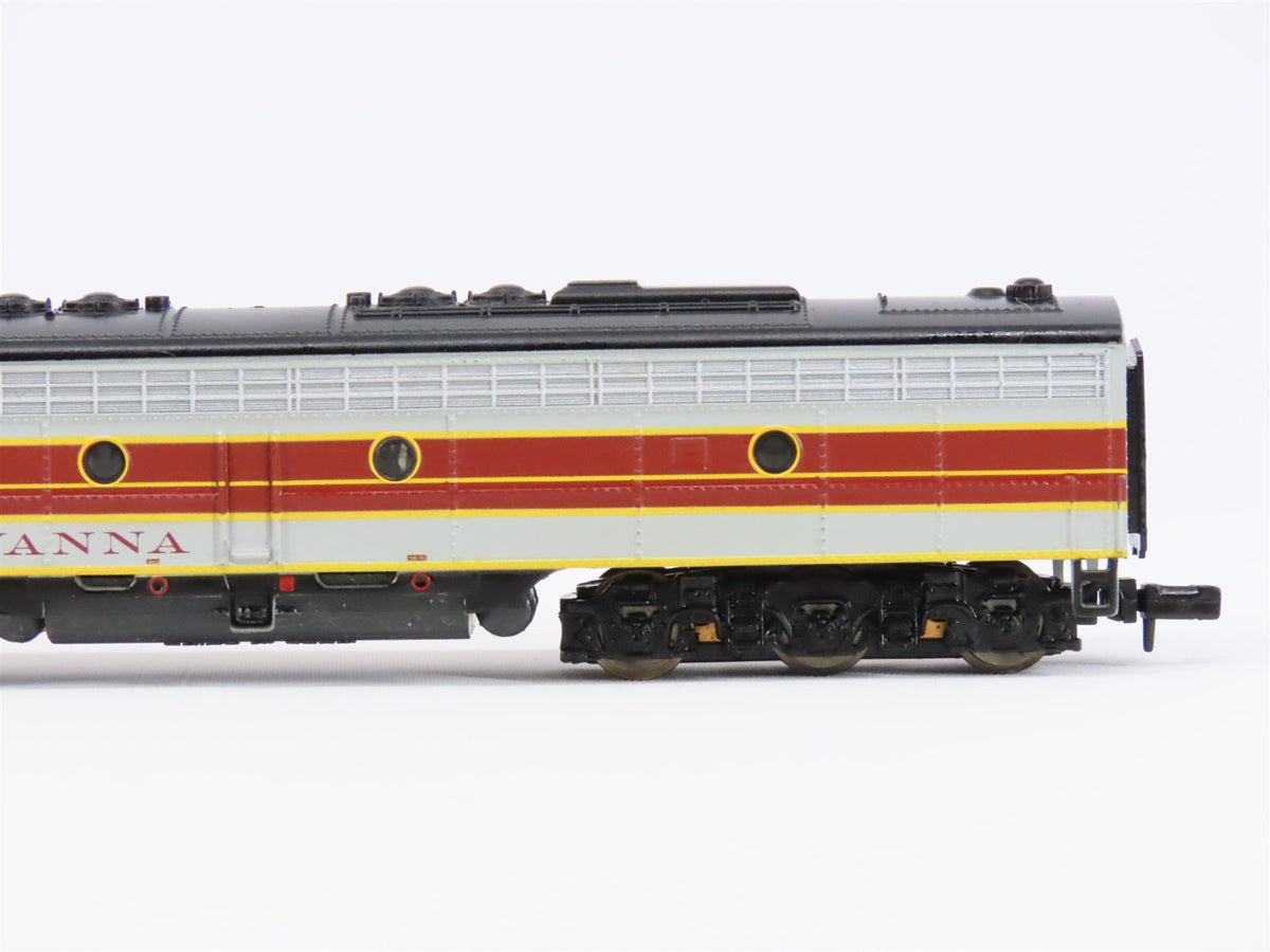 N Scale Life-Like 7185 DLW Lackawanna E8A Diesel Locomotive #817