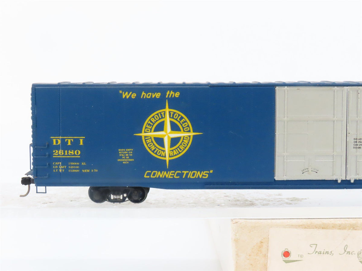 HO Scale Trains Inc TID BRASS DT&amp;I 86&#39; Hi-Cube Box Car #26180 - Custom