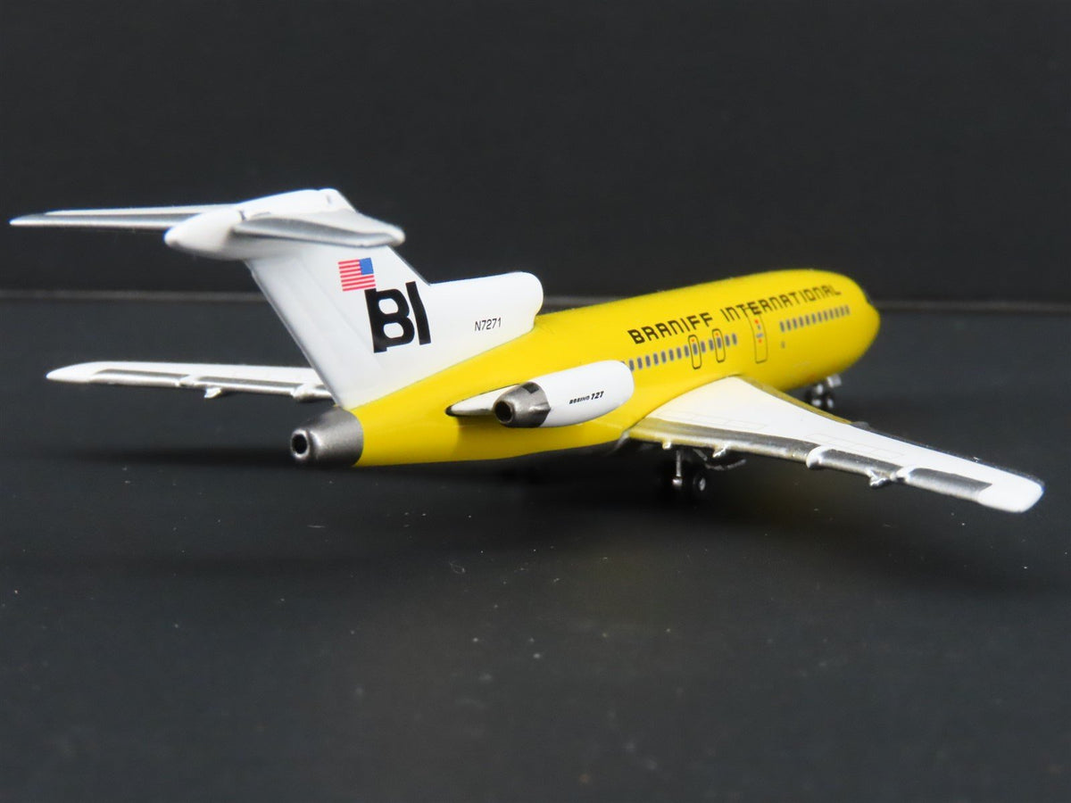 1:400 Scale Aero Classics Die-Cast Braniff Boeing B-727-27C Aircraft N7271