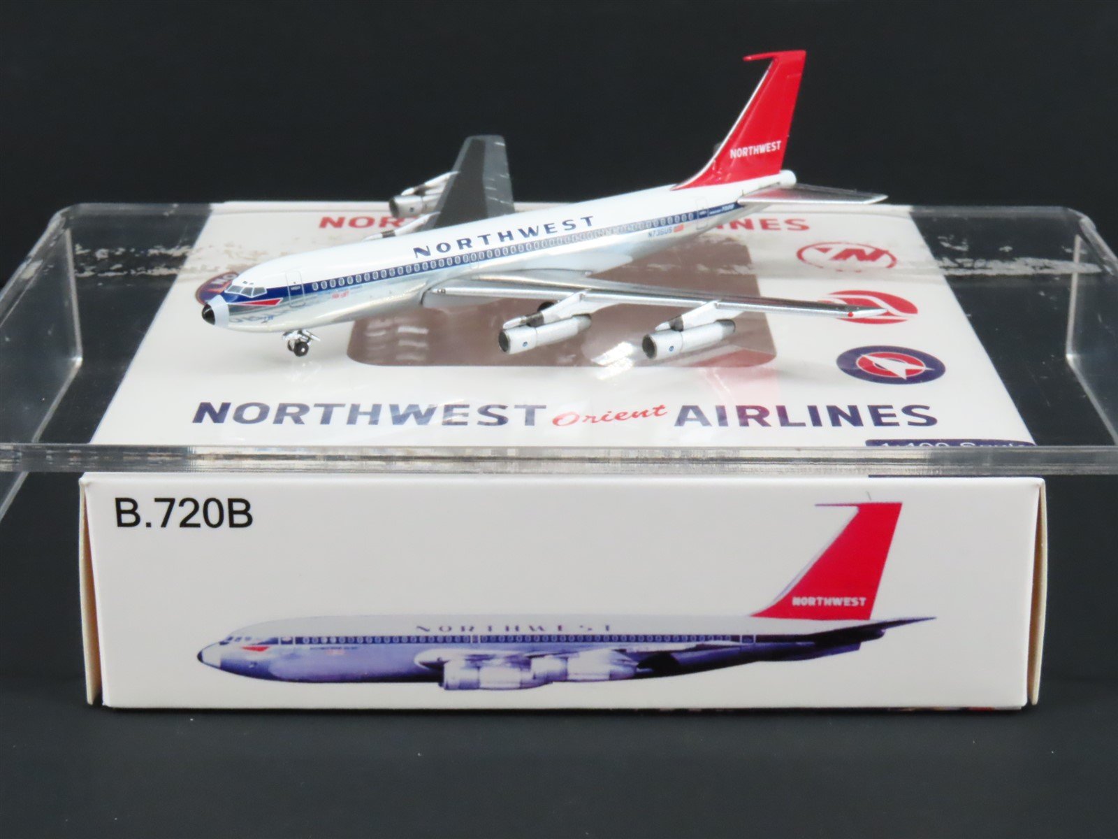 1:400 Scale Aero Classics Die-Cast Northwest Boeing B-720-051B Aircraft N736US