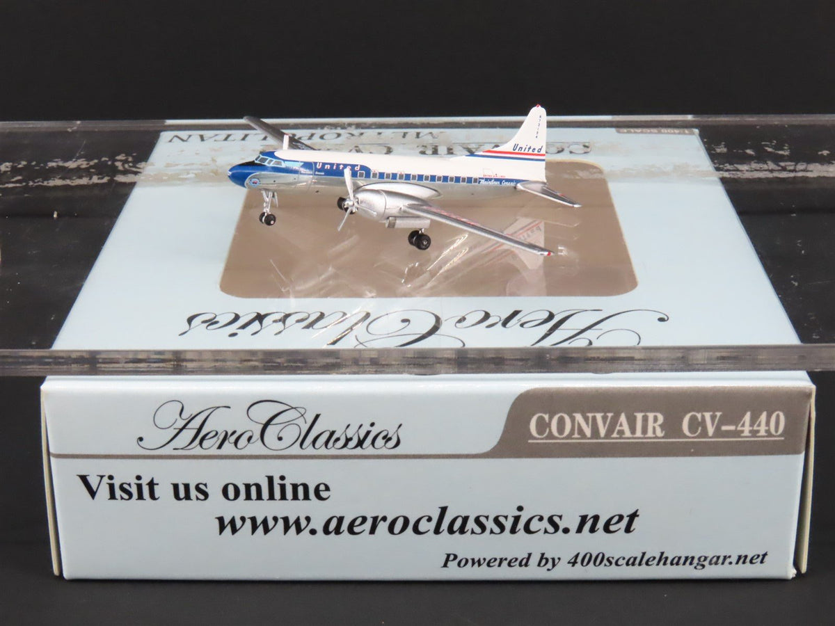 1:400 Scale Aero Classics Die-Cast United Convair CV-440 Aircraft N73154