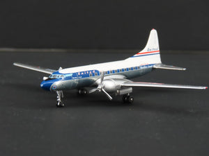 1:400 Scale Aero Classics Die-Cast United Convair CV-440 Aircraft N73154