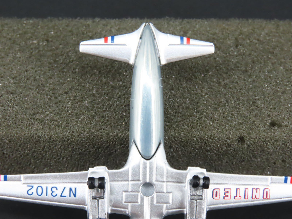 1:400 Scale Aero Classics Die-Cast United Convair CV-440 Aircraft N73102