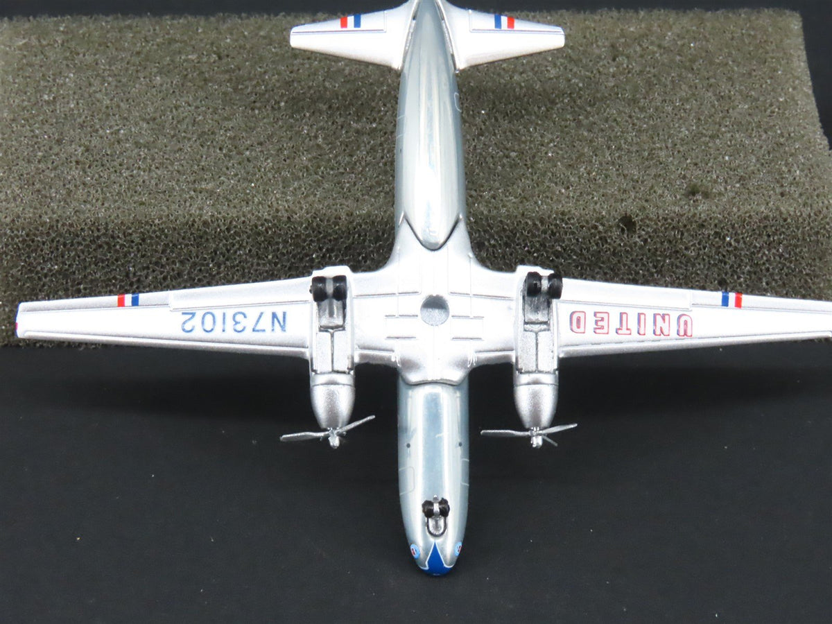 1:400 Scale Aero Classics Die-Cast United Convair CV-440 Aircraft N73102