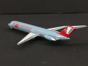 1:400 Aero Classics Die-Cast Northwest McDonnell Douglas DC-9-51 Aircraft N787NC