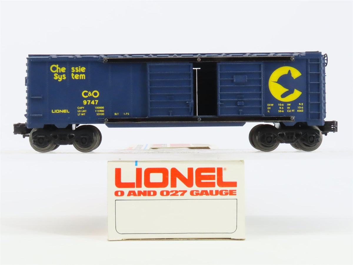 O Gauge 3-Rail Lionel 6-9747 C&amp;O Chessie System Single Door Boxcar #9747