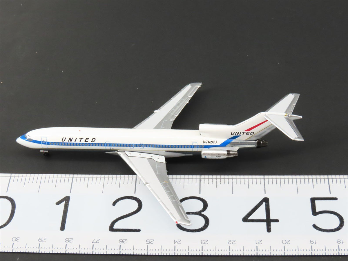 1:400 Aero Classics Die-Cast United Airlines Boeing B-727-22 Aircraft N7626U