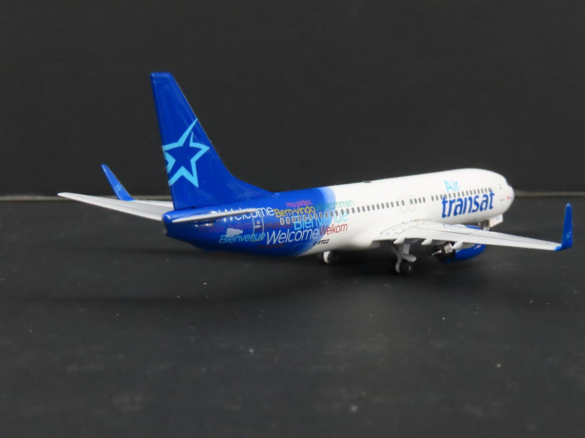 1:400 Scale Aero Classics Air Transat &quot;Welcome&quot; Boeing B-737-8AS Aircraft C-FTCZ