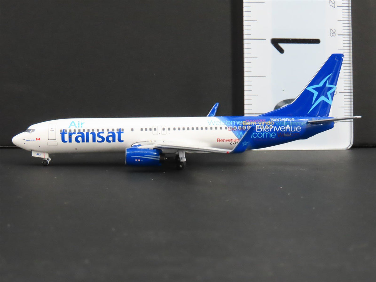 1:400 Scale Aero Classics Air Transat &quot;Welcome&quot; Boeing B-737-8AS Aircraft C-FTCZ