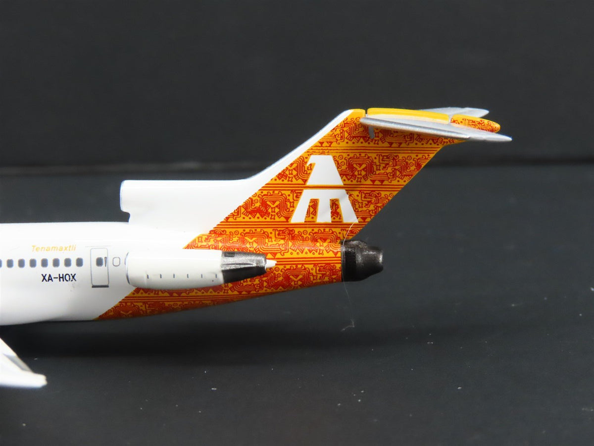 1:400 Aero Classics Latin Classics Mexicana Boeing B-737-264 Aircraft XA-HOX