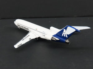 1:400 Aero Classics Latin Classics Mexicana Boeing B-737-264 Aircraft XA-MXD