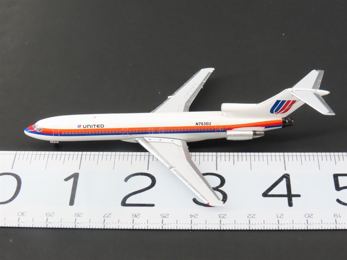 1:400 Scale Aero Classics Die-Cast United Airlines Boeing B-737-222 Aircraft