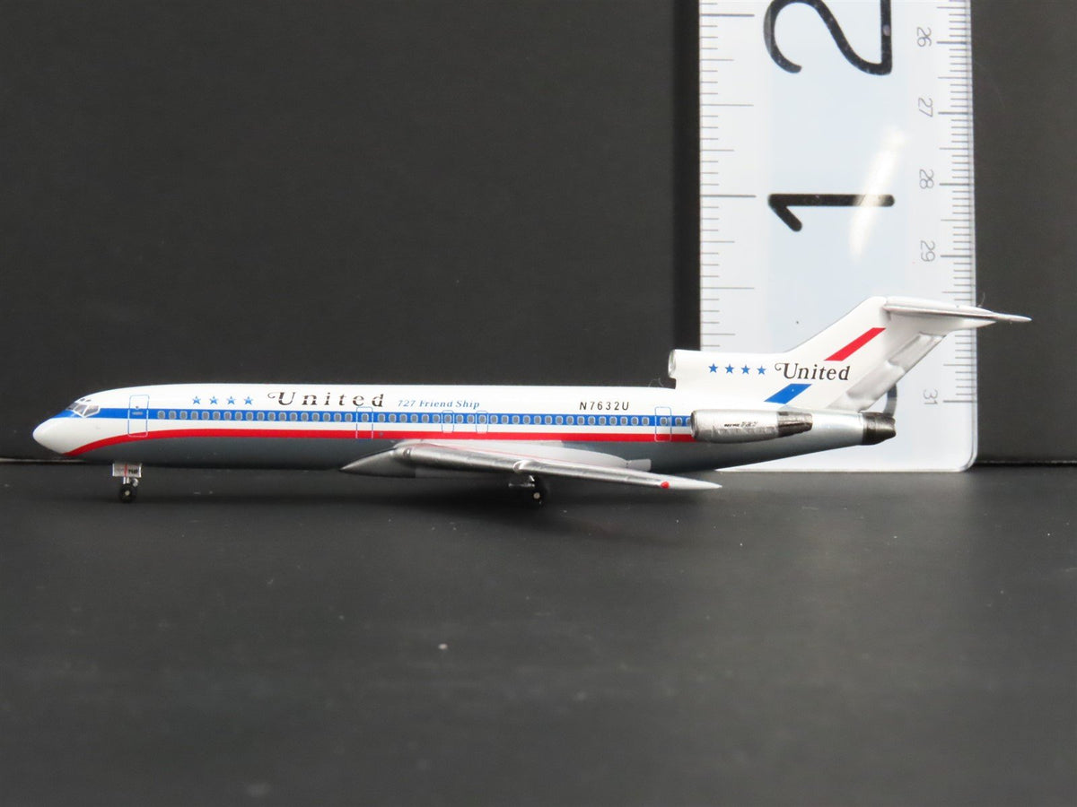 1:400 Scale Aero Classics Die-Cast United &quot;Friend Ship&quot; B-727-222 Aircraft