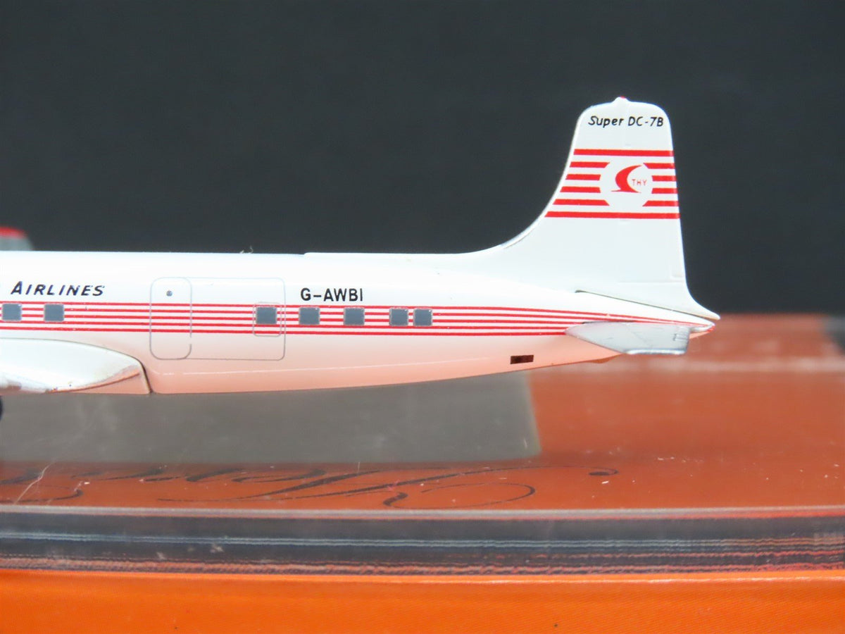 1:400 Aero Classics Die-Cast Turkish Airlines McDonnell Douglas DC-7C/F Aircraft