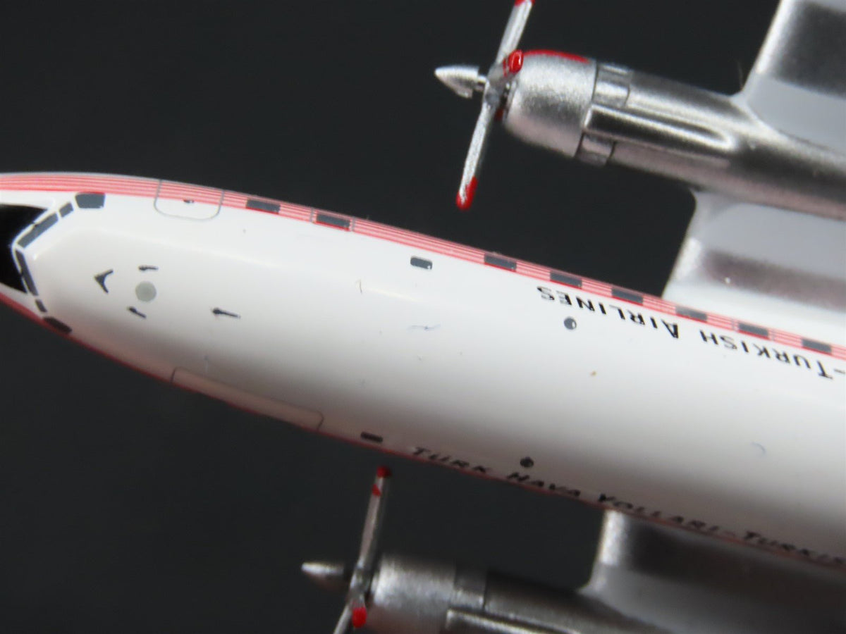 1:400 Aero Classics Die-Cast Turkish Airlines McDonnell Douglas DC-7C/F Aircraft