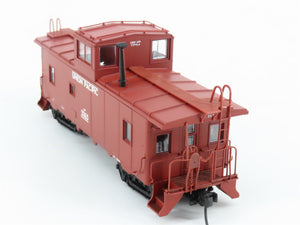 HO Scale Trix 24901 UP Union Pacific Center Cupola Steel Caboose #3763