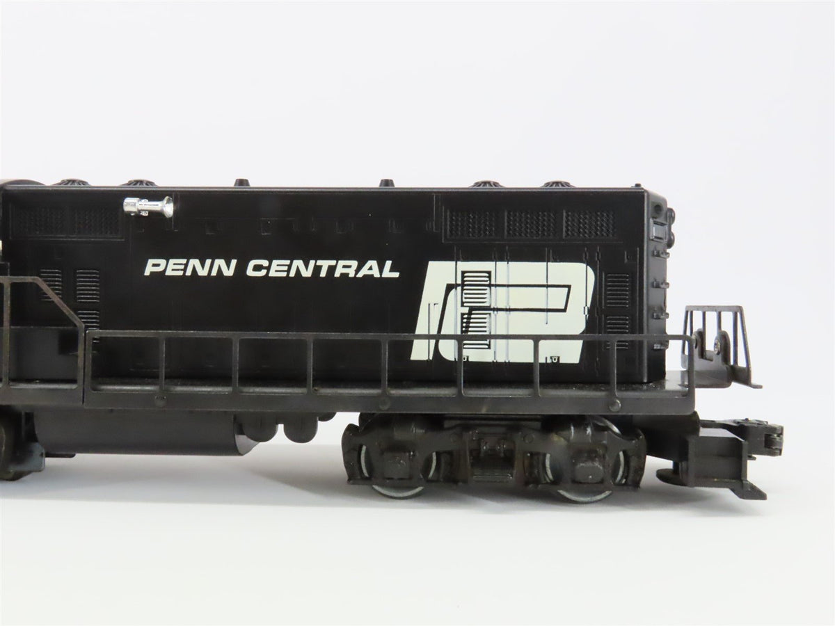O Gauge 3-Rail Lionel 6-8576 PC Penn Central GP9 Diesel Locomotive #8576