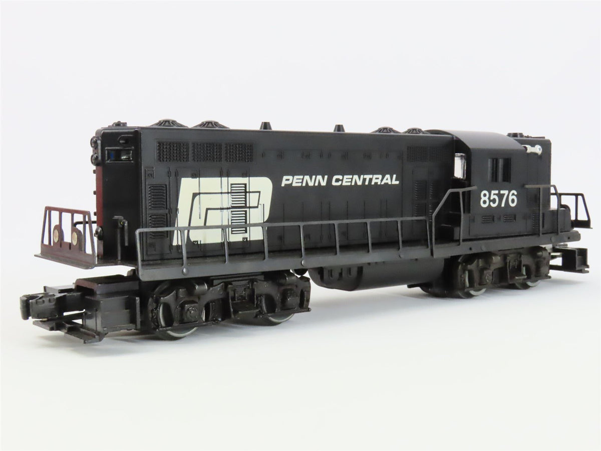 O Gauge 3-Rail Lionel 6-8576 PC Penn Central GP9 Diesel Locomotive #8576