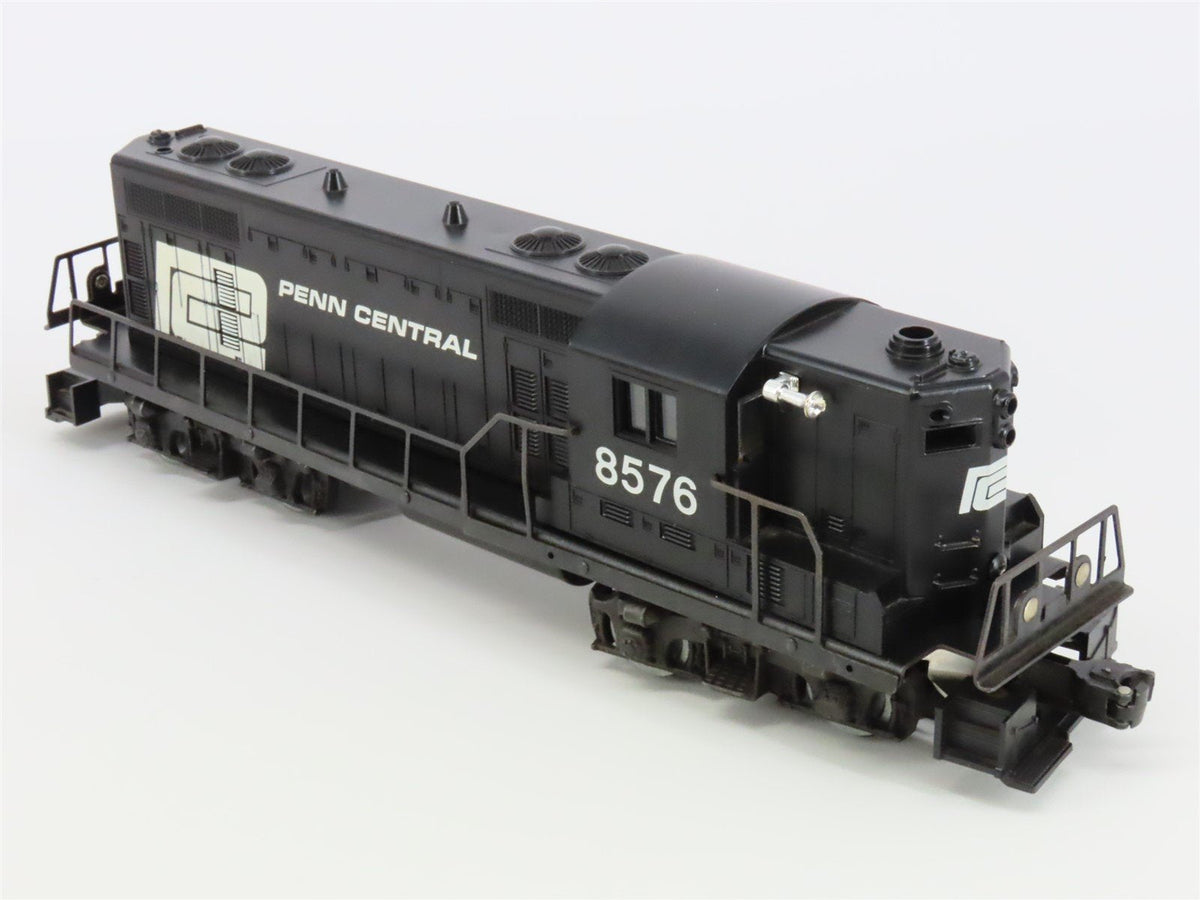 O Gauge 3-Rail Lionel 6-8576 PC Penn Central GP9 Diesel Locomotive #8576