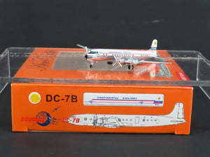 1:400 Scale Aero Classics Die-Cast Continental McDonnell Douglas DC-7B Aircraft