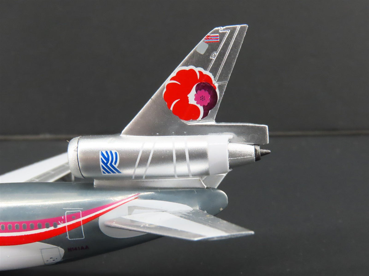 1:400 Aero Classics Die-Cast Hawaiian McDonnell Douglas DC-10-30 Aircraft N141AA