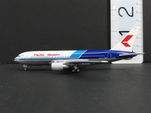 1:400 Aero Classics AC419401 Die-Cast Pacific Western Boeing B-767-275 Aircraft