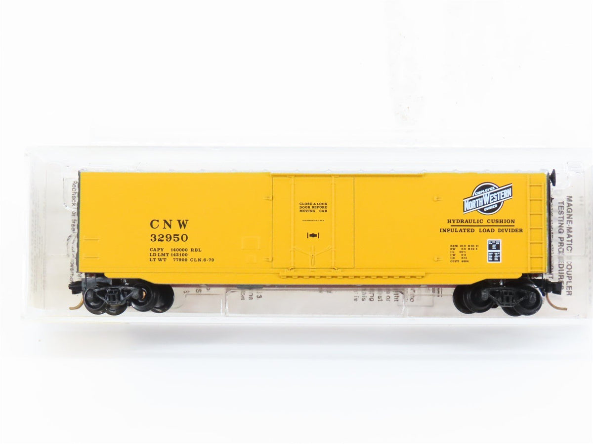 N Scale Kadee Micro-Trains MTL 38180 CNW Chicago Northwestern 50&#39; Box Car #32950