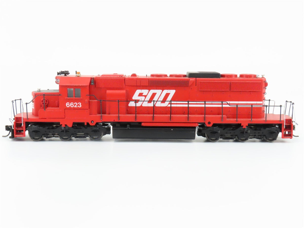 HO Scale Athearn SOO Line Railroad EMD SD40-2 Diesel Locomotive #6623