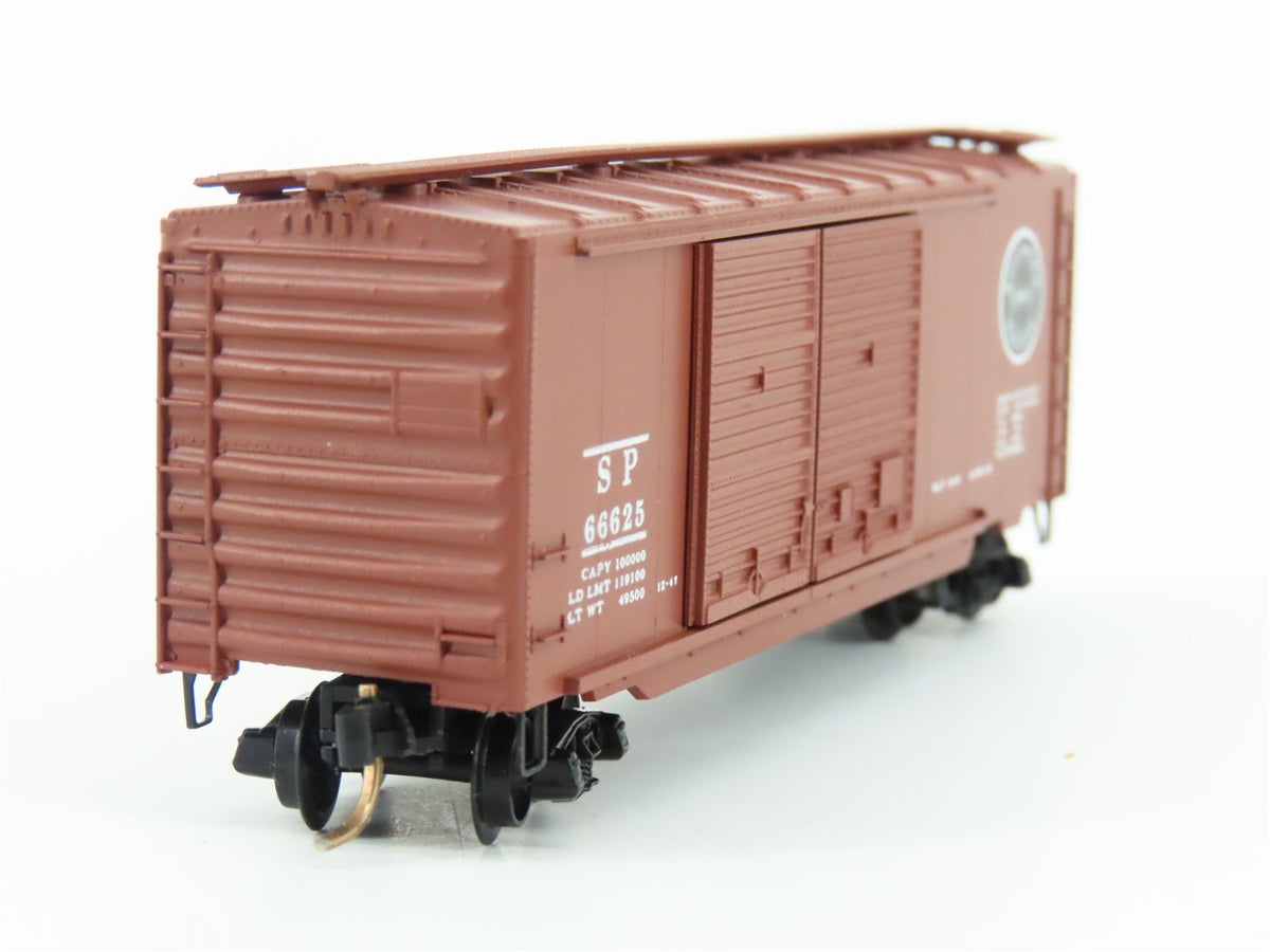 N Scale Kadee Micro-Trains MTL 23020 SP Southern Pacific 40&#39; Box Car #66625