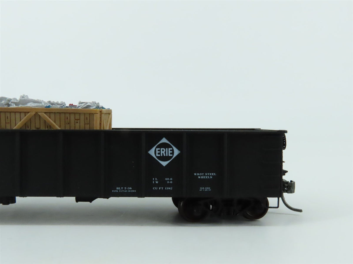 HO Scale Accurail 37554 Erie Railway 41&#39; Gondola Car #13570 w/ Custom Load